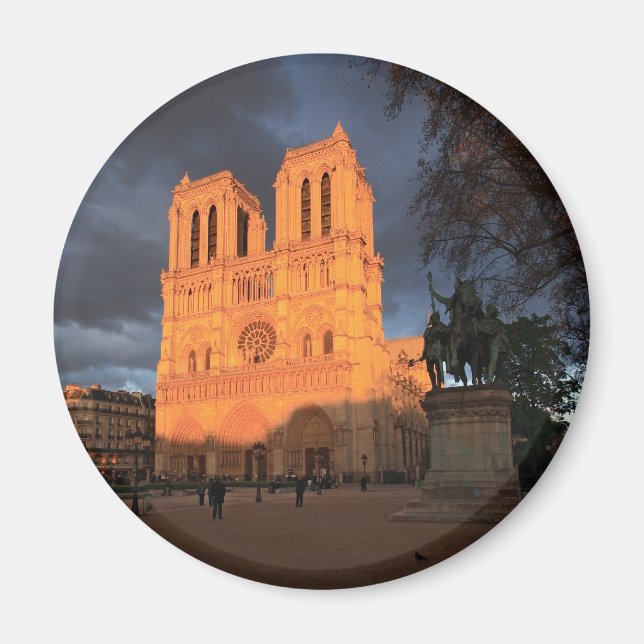 Notre Dame de Paris Magnet (Front)