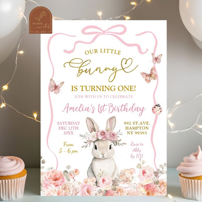 Notre petit lapin tourne une invitation (Créateur téléchargé)