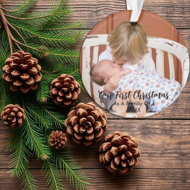 Notre Premier Noël En Famille De 4 (Créateur téléchargé)