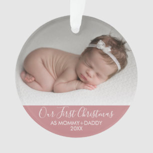 Notre premier Noël en tant que maman et papa rose