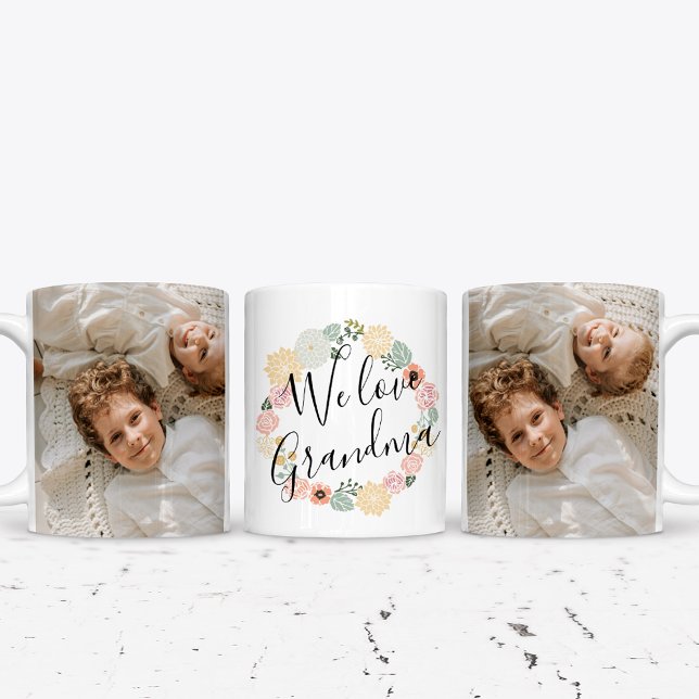 Nous Aimons Grand-Mère Photo Mug Personnalisé (Créateur téléchargé)