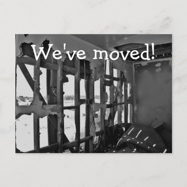Nous avons déménagé ! carte postale de maison détr (Devant)