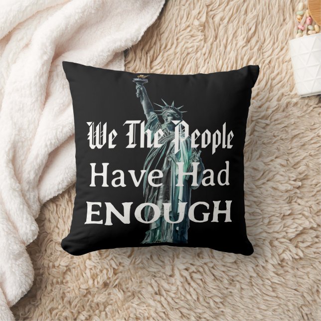 Nous le peuple coussin jeté (Couverture)