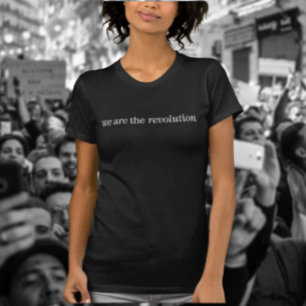 Nous sommes le T-shirt à typographie blanche de la