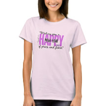 Nouvel an de grâce et privilégier le T-shirt fémin