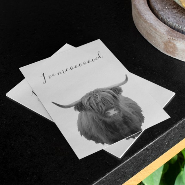 Nouvelle maison Moving Faire-part Highland Cow (Créateur téléchargé)