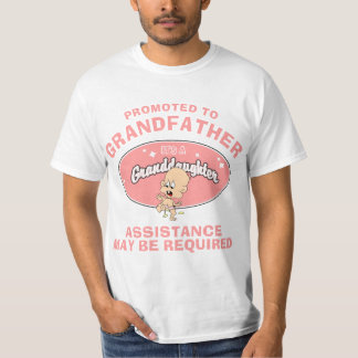 Nouvelle petite-fille promue au T-shirt première