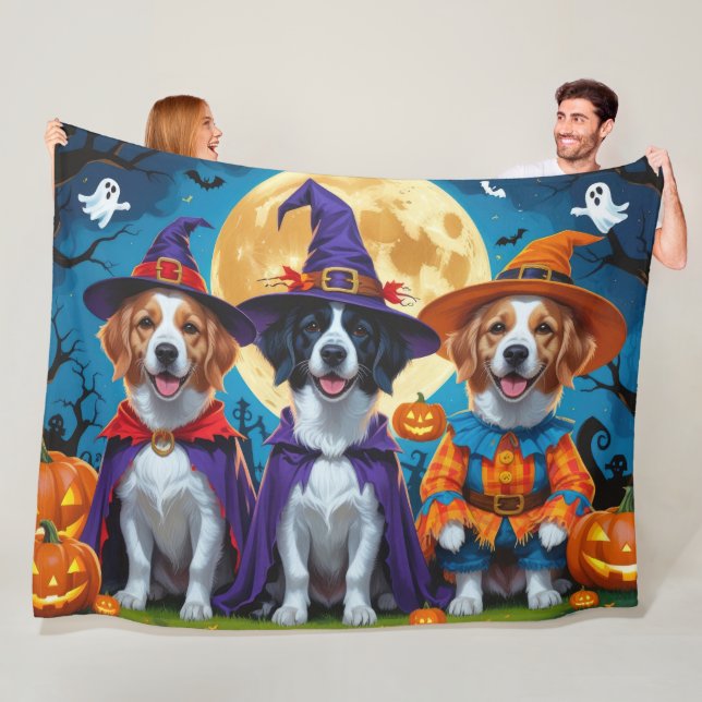 Nova Scotia Duck Toller Pumpkin Halloween Funny Fleece Blanket (In Situ)