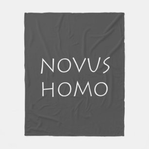 Novus homo fleece blanket