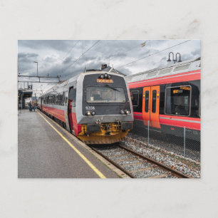 NSB  BM 92 set and BM 74 set at Hamar Station. Postcard