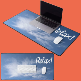 Nuages blancs et ciel bleu Typographie moderne