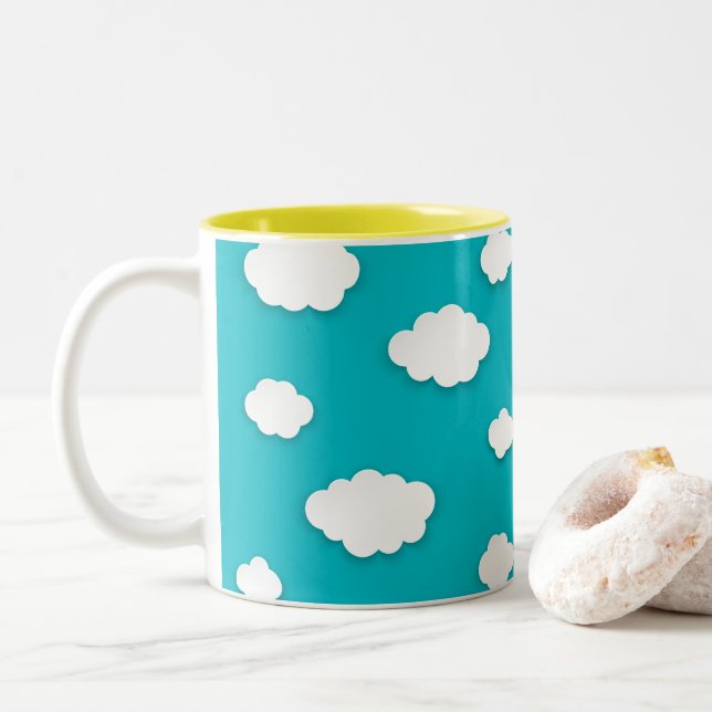Nuages blancs sur le ciel bleu Mug à café à deux t (Avec donut)