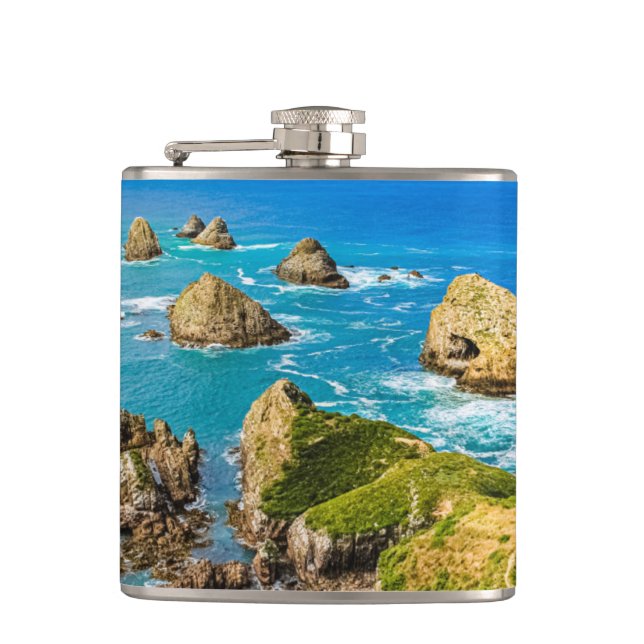 Nugget Point islets, New Zealand Hip Flask (Front)