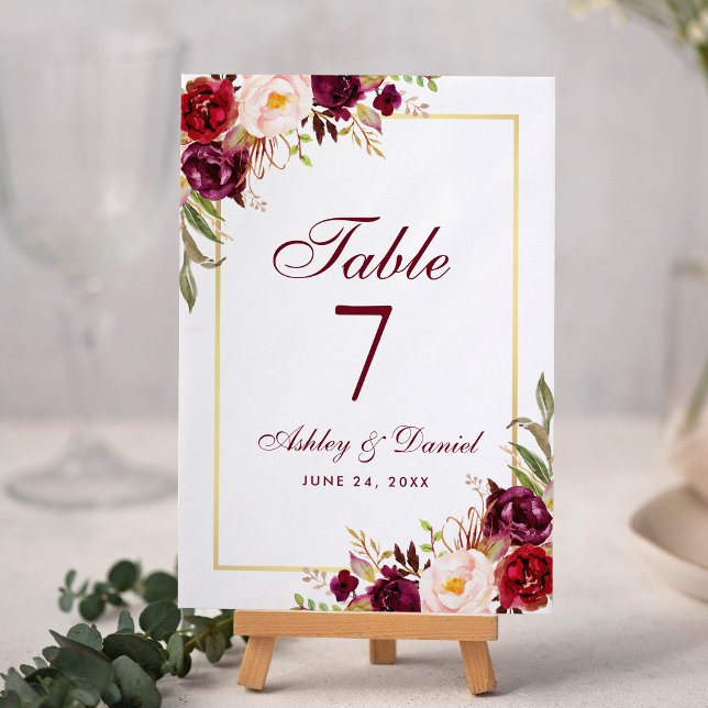 Numéro De Table Aquarelle Floral Bourgogne et Mariage or (Burgundy Floral and Gold Table Number Card.)