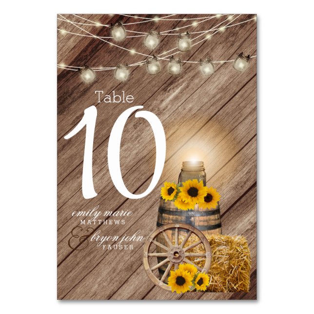 Numéro De Table Beau tonneau en bois rustique et tournesols (Par défaut)