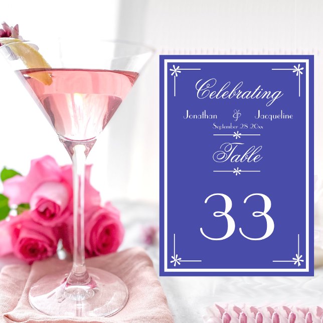 Numéro De Table Belle Bleu Scripts Noms Classic Mariage (Beautiful Blue with White Script Names - Classic Chic Wedding Table Number.)