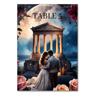 Numéro De Table Belle mariée et marié debout au bord de la mer 