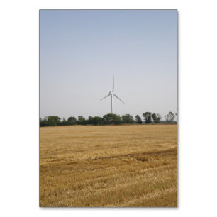 Numéro De Table Champ de céréales sur la ferme éolienne
