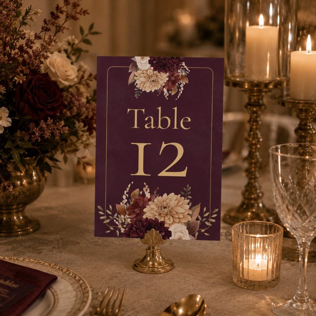 Numéro de table de mariage gothique floral bordeau (Burgundy Floral Gothic Wedding Table Number)
