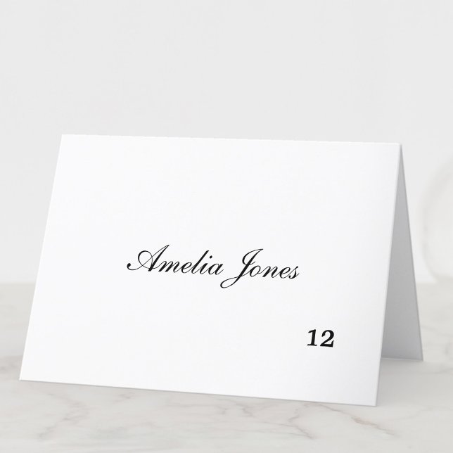 Numéro De Table Délicat Black Script Nom de l'invité Place Card (Créateur téléchargé)