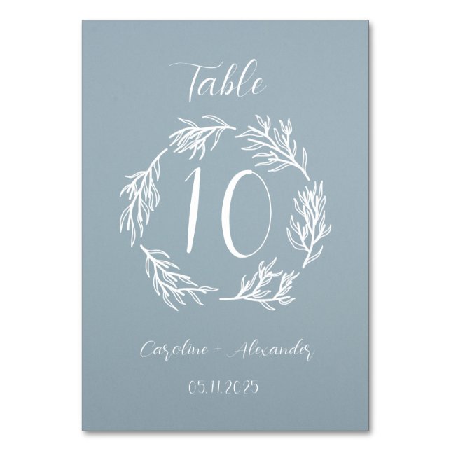 Numéro De Table Dusty Blue Simple Floral Script Minimaliste Chic (Par défaut)