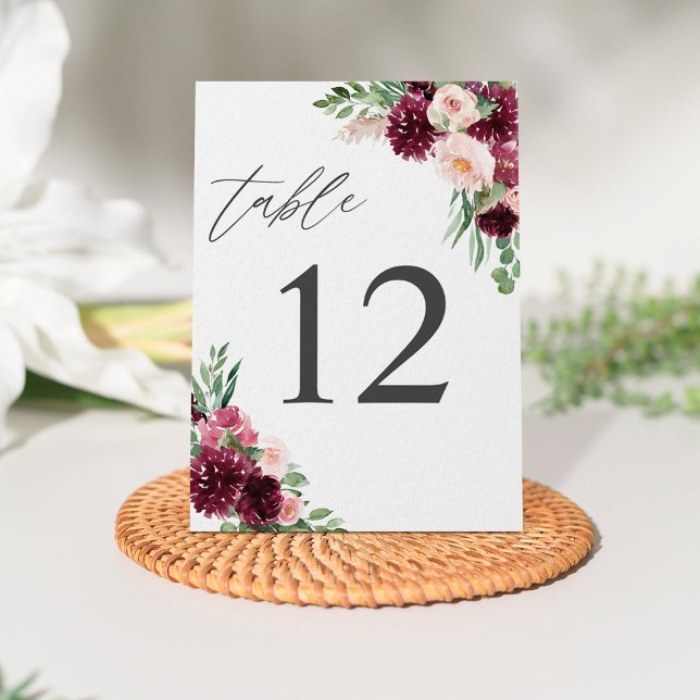 Numéro De Table Floral rose et bourgogne 7 (Créateur téléchargé)