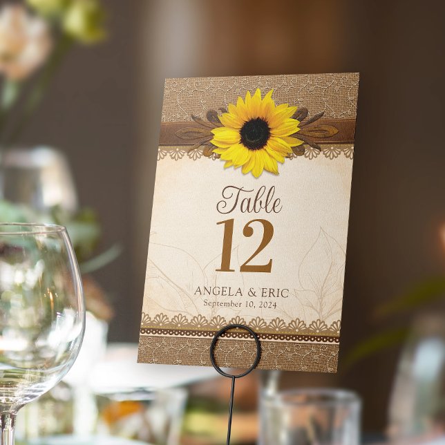 Numéro De Table Mariage de tournesol en bois de dentelle de Burlap (Rustic sunflower burlap lace wood wedding table card number)