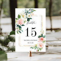 Mariage de trame or en fleurs blanches