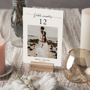 Numéro De Table Mariage photo de script simple et élégant