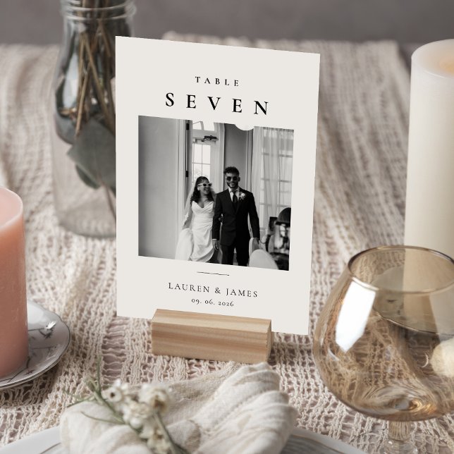 Numéro De Table Modern Classic Wedding Photo Table Number Card (Créateur téléchargé)