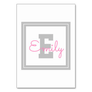 Numéro De Table Nom et monogramme encadrés   Gris clair et rose