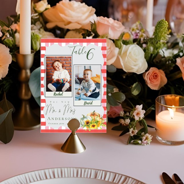 Numéro De Table Photos D'Enfance Du Mariage Citrouille Marié Et Gr (Childhood Photos Of Bride & Groom Pumpkin Wedding Table Number)