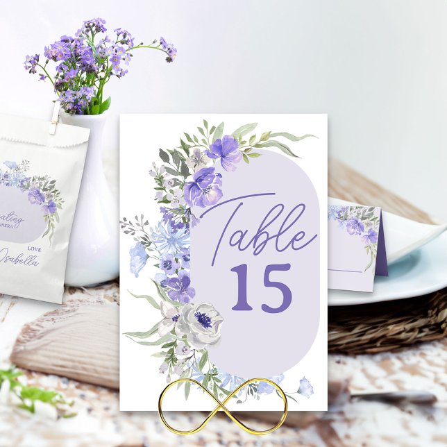 Numéro De Table Purple Lavender Peri Floral modifiable (Table Number set in modern oval framed with purple lavender blue flowers)
