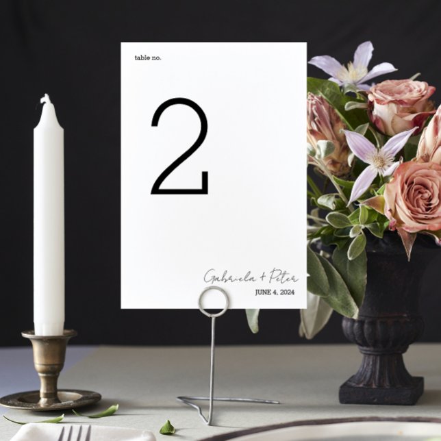 Numéro De Table Simple minimaliste noir et blanc Mariage moderne (Créateur téléchargé)