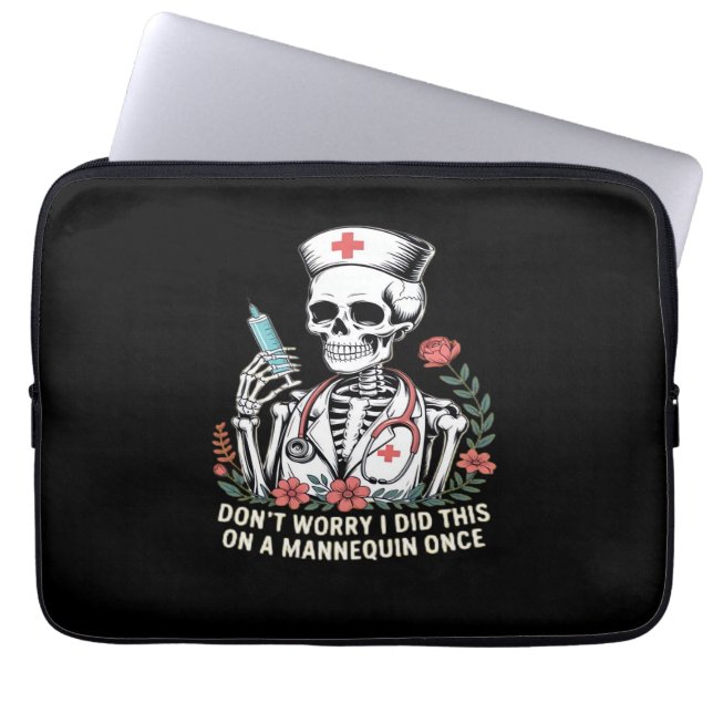 Nurse Skeleton Joke Humour Halloween Essential T-S Laptop Sleeve (Front)