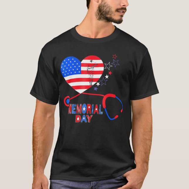 Nurse Stethoscope Heart Patriotic Memorial Day Fla T-Shirt (Front)