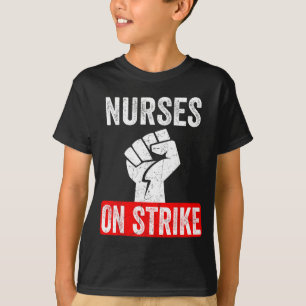 Nurses On Strike Nnu National Nurses United Staffi T-Shirt