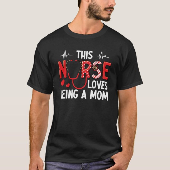 Nursing Mom Nursing Mama Nursing Practitioner Nurs T-Shirt (Front)