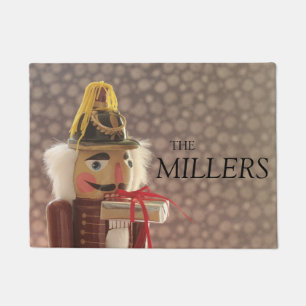 Nutcracker with silver gift doormat