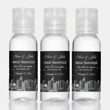 NYC large Skyline Etted BW Black BG