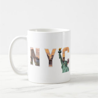 NYC Word Art avec Statue de la Liberté Skyline Mug
