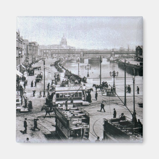 O' Connell Bridge and the River Liffey, Dublin Magnet (Front)