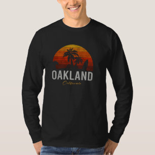 Oakland California Retro Surfer Vintage Beach T-Shirt