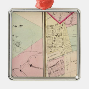 Oakland, vicinity 1112 metal ornament