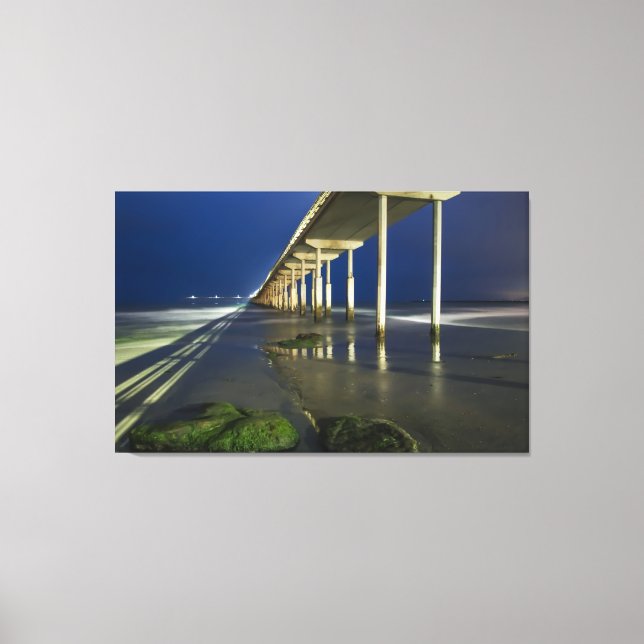 OB pier Canvas Print (Front)