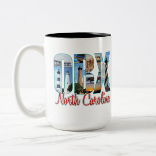 OBX place la tasse de café