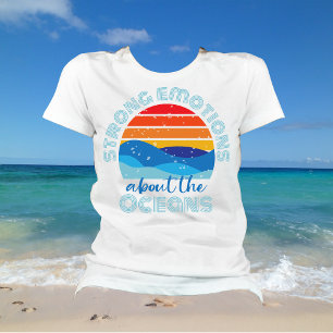 Ocean Lover Vintage Sunset and Waves T-Shirt