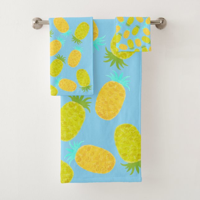 Ocean Pineapples Pattern Bath Towel Set (Insitu)