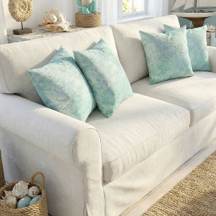 Ocean wave breeze Throw Pillow