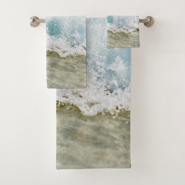 Ocean Waves Splashing Into Shore Bath Towel Set (Insitu)